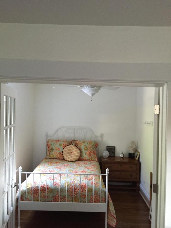 Oak Park Beauties - Tree Lined Streets - Walkable Appartement Buitenkant foto